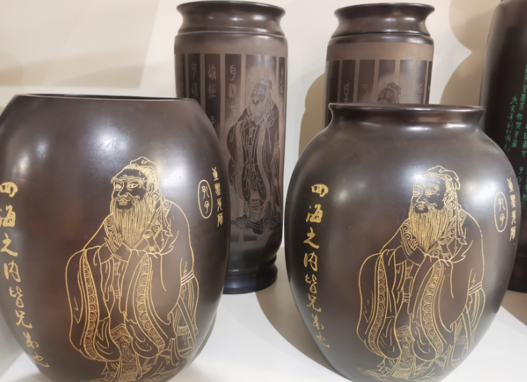 Eggshell black pottery cup